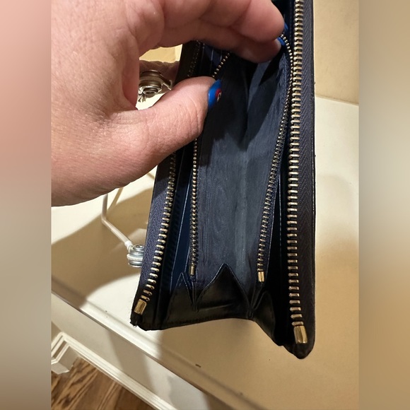 Gucci Diamanté Long Wallet - Picture 7 of 16